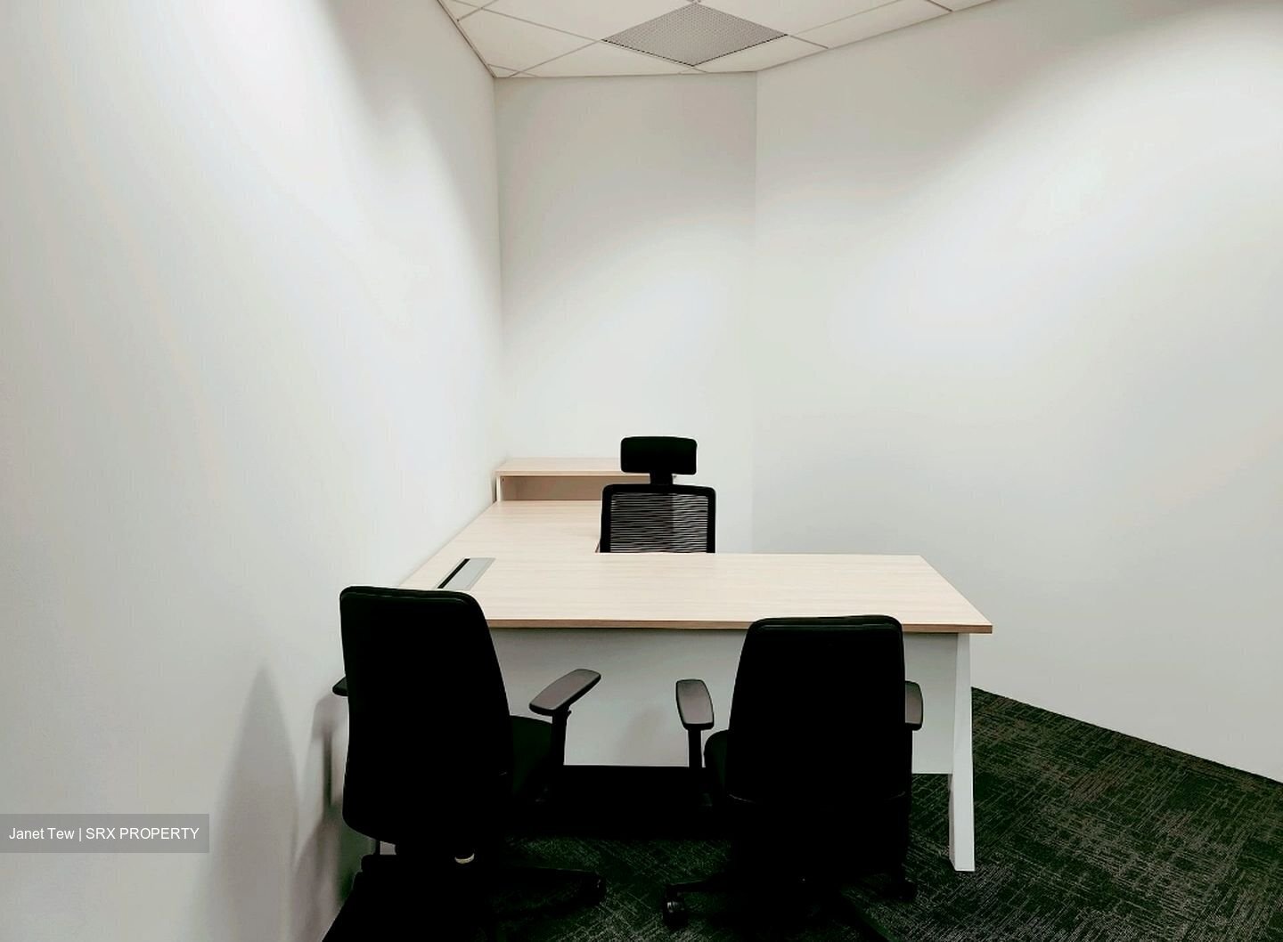 PLUS (D1), Office #457515661